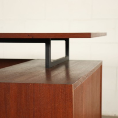 modernariato, modernariato di design, scrivania, scrivania modernariato, scrivania di modernariato, scrivania italiana, scrivania vintage, scrivania anni '60, scrivania design anni 60