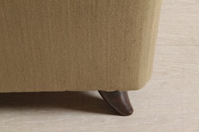 coppia di poltroncine di modernariato, poltroncine anni 40, imbottitura in espanso, rivestimento in tessuto