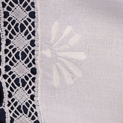 Falx Tablecloth With 12 Napkins 20th Century