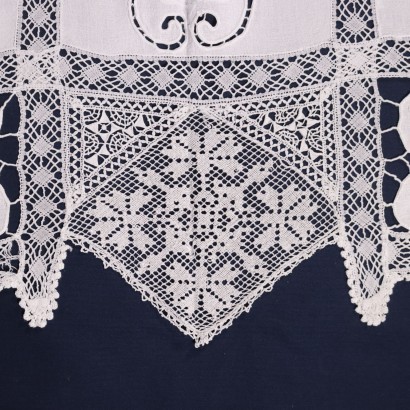 Falx Tablecloth With 12 Napkins 20th Century