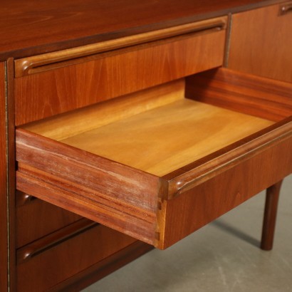 antiguo moderno, diseño moderno, aparador, aparador moderno, aparador moderno, aparador italiano, aparador vintage, aparador de los años 60, diseño de aparador de los años 60