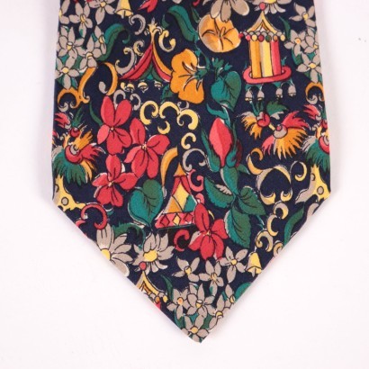#vintage #abbigliamentovintage #abitivintage #vintagemilano #modavintage @vintageuomo,Cravatta Vintage Givenchy