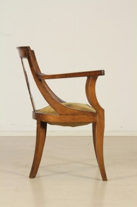 Sillón_78920 un estilo del Imperio Sillón, góndola, Sillón de madera maciza de nogal