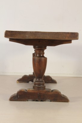 Mesa de estilo neo-renacentista_78979 Bottega del 900, mesa en Olmo sólido, convertido balaustres