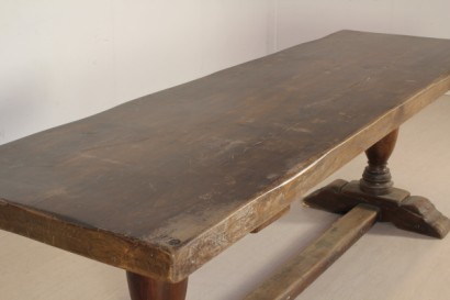 Mesa de estilo neo-renacentista_78983 Bottega del 900, mesa en Olmo sólido, convertido balaustres