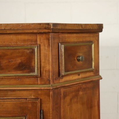 antiquariato, credenza, antiquariato credenza, credenza antica, credenza antica italiana, credenza di antiquariato, credenza neoclassica, credenza del 800,Credenza Scantonata Lombardo Veneta