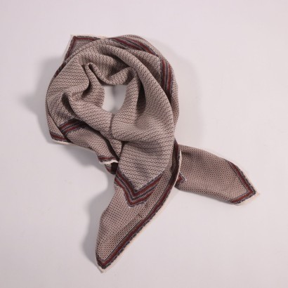 #vintage #abbigliamentovintage #abitivintage #vintagemilano #modavintage #fouloardvintage #vintagechanel,Foulard Vintage Chanel