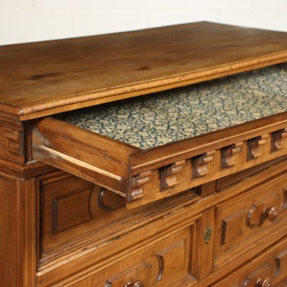 Chest Of Drawers Walnut Italy 18th Century