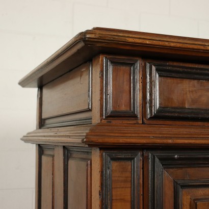Credenza Piemontese