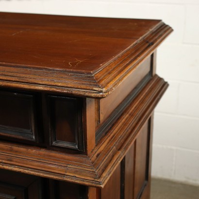 Credenza Piemontese