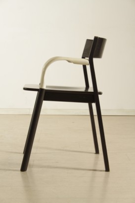 quatre chaises des années 70-80, quatre chaises du modernisme, quatre chaises en bois