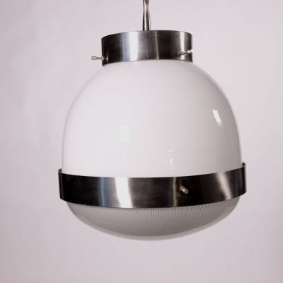 modernariato, modernariato di design, lampadario, lampadario modernariato, lampadario di modernariato, lampadario italiano, lampadario vintage, lampadario anni '60, lampadario design anni 60