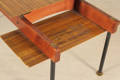 Tavolino anni 60_79833 modernariato, tavolino modernariato, tavolino anni 60, tavolino legno impiallacciato, metallo verniciato