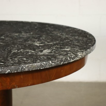 antiguo, mesa, mesa antigua, mesa antigua, mesa italiana antigua, mesa antigua, mesa neoclásica, mesa del siglo XIX, Restauración francesa de Gueridon