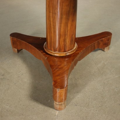 antiguo, mesa, mesa antigua, mesa antigua, mesa italiana antigua, mesa antigua, mesa neoclásica, mesa del siglo XIX, Restauración francesa de Gueridon