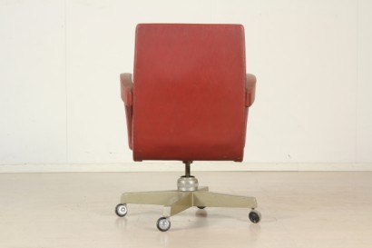 Poltrona ufficio_79976 modernariato, poltrona modernariato, poltrona anni 50, poltrona ufficio, poltrona girevole, rivestimento in skai