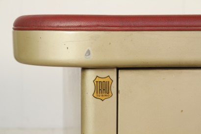 modernariato, scrivania modernariato, scrivania trau, scrivania anni 50, piano in skai