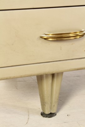 modernariato, scrivania modernariato, scrivania trau, scrivania anni 50, piano in skai
