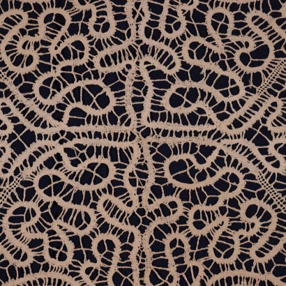Bobin Made Oval Doily Cotton Italy 20th Century