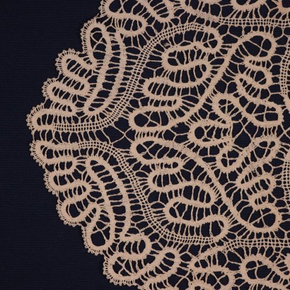Bobin Made Oval Doily Cotton Italy 20th Century