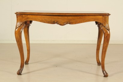 Mesa de estilo Chippendale