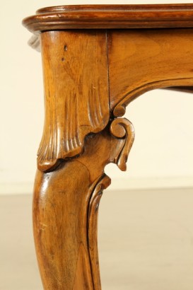 Mesa de estilo Chippendale