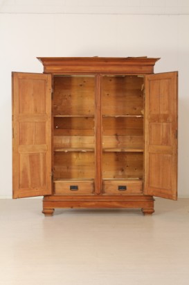 Guardarropa de madera de cerezo_80301 900 tienda antigüedades, construcción de vestuario, final 800, gabinete de la cereza