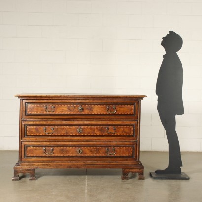 antiquariato, cassettone, antiquariato cassettone, cassettone antico, cassettone antico italiano, cassettone di antiquariato, cassettone neoclassica, cassettone del 800, comò, antiquariato comò, comò antico, comò antico italiano, comò di antiquariato, comò neoclassica, comò del 800,Cassettone Barocco Emiliano