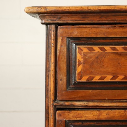 antiquariato, cassettone, antiquariato cassettone, cassettone antico, cassettone antico italiano, cassettone di antiquariato, cassettone neoclassica, cassettone del 800, comò, antiquariato comò, comò antico, comò antico italiano, comò di antiquariato, comò neoclassica, comò del 800,Cassettone Barocco Emiliano