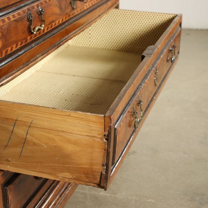 antiquariato, cassettone, antiquariato cassettone, cassettone antico, cassettone antico italiano, cassettone di antiquariato, cassettone neoclassica, cassettone del 800, comò, antiquariato comò, comò antico, comò antico italiano, comò di antiquariato, comò neoclassica, comò del 800,Cassettone Barocco Emiliano