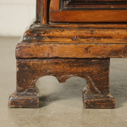 antiquariato, cassettone, antiquariato cassettone, cassettone antico, cassettone antico italiano, cassettone di antiquariato, cassettone neoclassica, cassettone del 800, comò, antiquariato comò, comò antico, comò antico italiano, comò di antiquariato, comò neoclassica, comò del 800,Cassettone Barocco Emiliano
