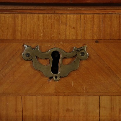 antiquariato, scrivania, antiquariato scrivanie, scrivania antica, scrivania antica italiana, scrivania di antiquariato, scrivania neoclassica, scrivania del 800,Scrivania Veneta a Giorno
