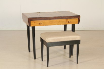 objets de collection, 20 ans, pettineuse, selles, placage de noyer, rembourrage doux