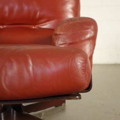 modernariato, modernariato di design, poltrona, poltrona modernariato, poltrona di modernariato, poltrona italiana, poltrona vintage, poltrona anni '60, poltrona design anni 60