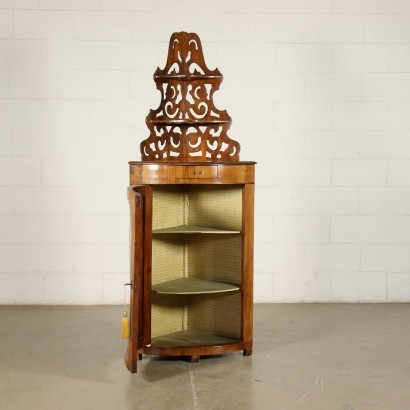 antiquités, armoire d'angle, armoires d'angle anciennes, armoire d'angle antique, armoire d'angle italienne ancienne, armoire d'angle antique, armoire d'angle néoclassique, armoire d'angle du XIXe siècle, armoire d'angle Luigi Filippo