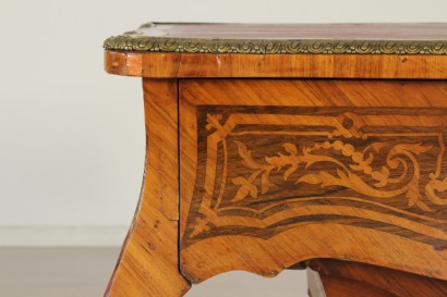 antiquariato, tavolini, tavolo napoleone III, tavolino bois de rose, tavolino meta 800, tavolino 800, tavolino francia, tavolino palissandro, tavolino