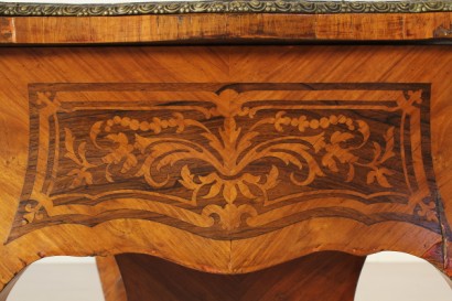 antiquariato, tavolini, tavolo napoleone III, tavolino bois de rose, tavolino meta 800, tavolino 800, tavolino francia, tavolino palissandro, tavolino