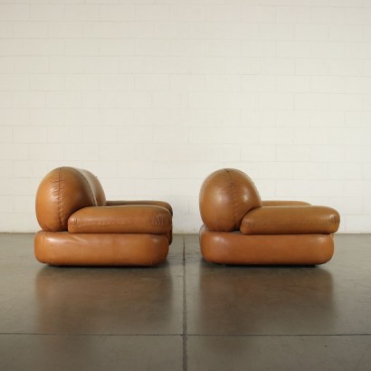 modernariato, modernariato di design, poltrona, poltrona modernariato, poltrona di modernariato, poltrona italiana, poltrona vintage, poltrona anni '60, poltrona design anni 60