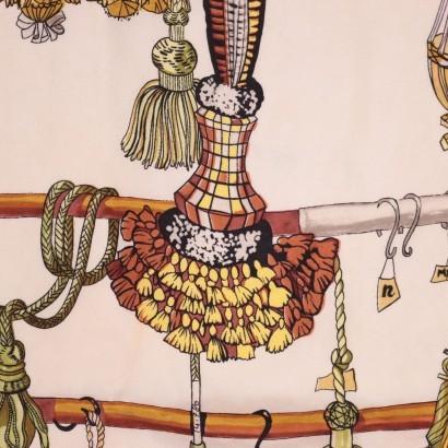 #vintage #clothingovintage #abitivintage #vintagemilano #modavintage #vintageparis #vintagefoulard #foulardhermes