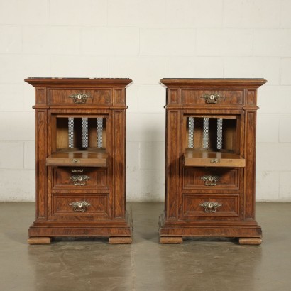 antiquariato, comodino, antiquariato comodino, comodino antico, comodino antico italiano, comodino di antiquariato, comodino neoclassico, comodino del 800,Coppia di Comodini in Stile