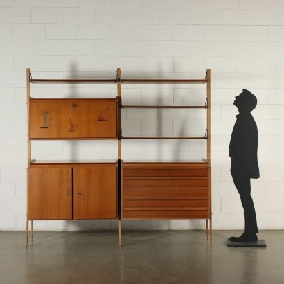 antigüedades modernas, antigüedades de diseño moderno, aparador, aparador de antigüedades modernas, aparador de antigüedades modernas, aparador italiano, aparador vintage, aparador de los años 60, aparador de diseño de los años 60, muebles de los años 60