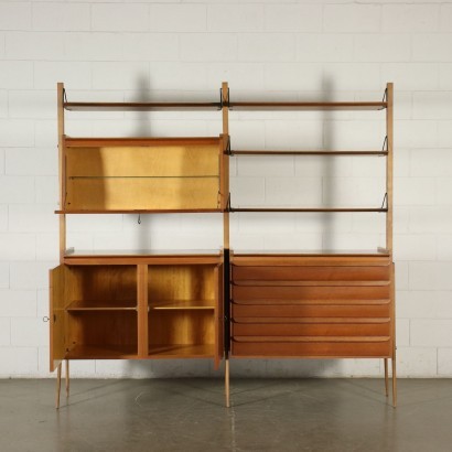 antigüedades modernas, antigüedades de diseño moderno, aparador, aparador de antigüedades modernas, aparador de antigüedades modernas, aparador italiano, aparador vintage, aparador de los años 60, aparador de diseño de los años 60, muebles de los años 60