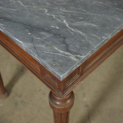 Neoklassiche Kommode Nussbaum Italien XVIII Jhd