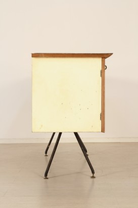 petite brocante, des meubles, des années buffet années 50 50, modernisme, bahut, 50 ans, 50 ans, meubles en bois en formica