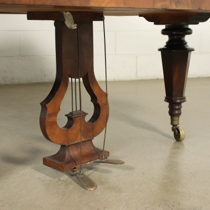 antiquariato, strumenti musicali, antiquariato strumenti musicali, strumenti musicali antichi, strumento musicale antico italiano, strumenti musicali di antiquariato, strumenti musicali neoclassici, strumenti musicali del 800,Pianoforte a Mezza Coda Hofbauer,Pianoforte a Mezza Coda Hofbauer