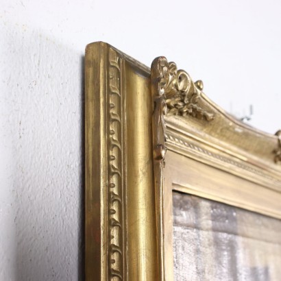 Figura femminile in interno