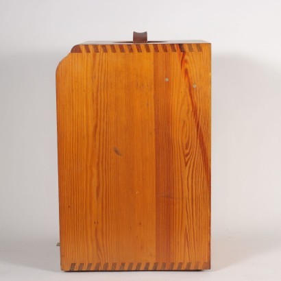modernariato, modernariato di design, oggettistica, oggettistica modernariato, oggettistica di modernariato, oggettistica italiana, oggettistica vintage, oggettistica anni '60, oggettistica design anni 60,Mobiletto a Serrandina Porta Pipe