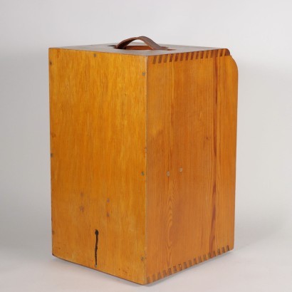 modernariato, modernariato di design, oggettistica, oggettistica modernariato, oggettistica di modernariato, oggettistica italiana, oggettistica vintage, oggettistica anni '60, oggettistica design anni 60,Mobiletto a Serrandina Porta Pipe