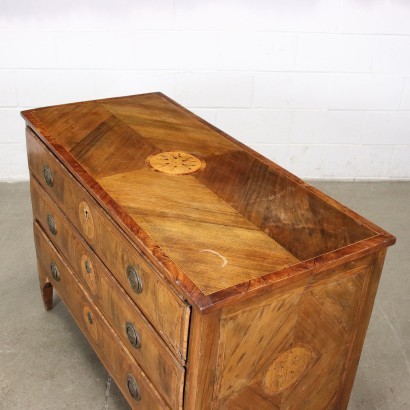 antiquariato, cassettone, antiquariato cassettone, cassettone antico, cassettone antico italiano, cassettone di antiquariato, cassettone neoclassica, cassettone del 800, comò, antiquariato comò, comò antico, comò antico italiano, comò di antiquariato, comò neoclassica, comò del 800,Comò Neoclassico