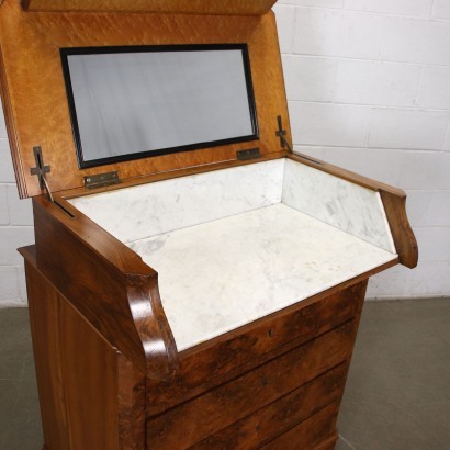 antike, Toilette, antike Toilette, antike Toilette, antike italienische Toilette, antike Toilette, neoklassische Toilette, Toilette aus dem 19. Jahrhundert, französische Toilette